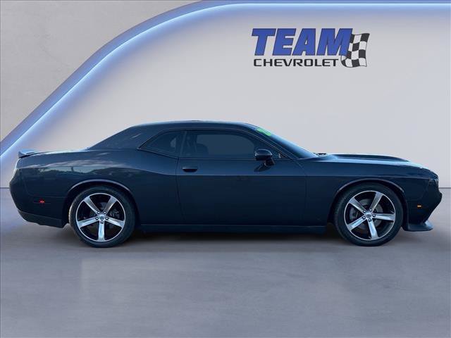 Used 2019 Dodge Challenger R/T w/ Driver Convenience Group RWD image 4