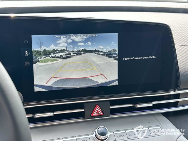 New 2026 Hyundai Elantra Limited FWD image 31