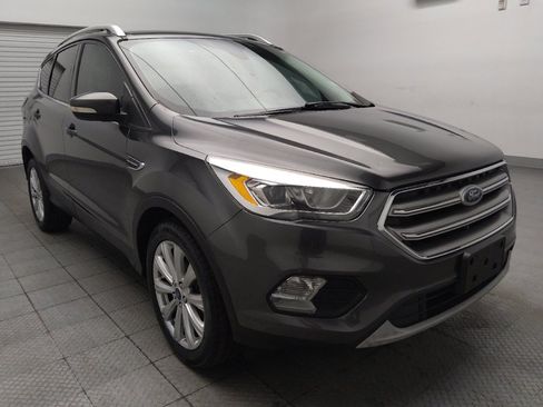 Used 2017 Ford Escape Titanium FWD image 13