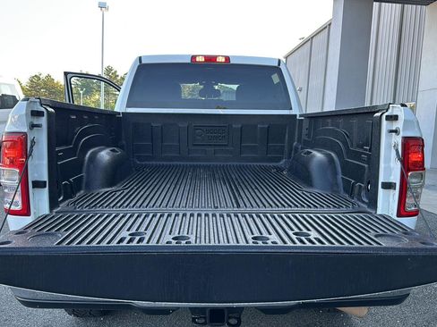 Used 2022 RAM 2500 Big Horn image 26