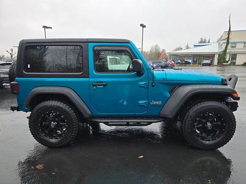 Used 2020 Jeep Wrangler Sport image 24