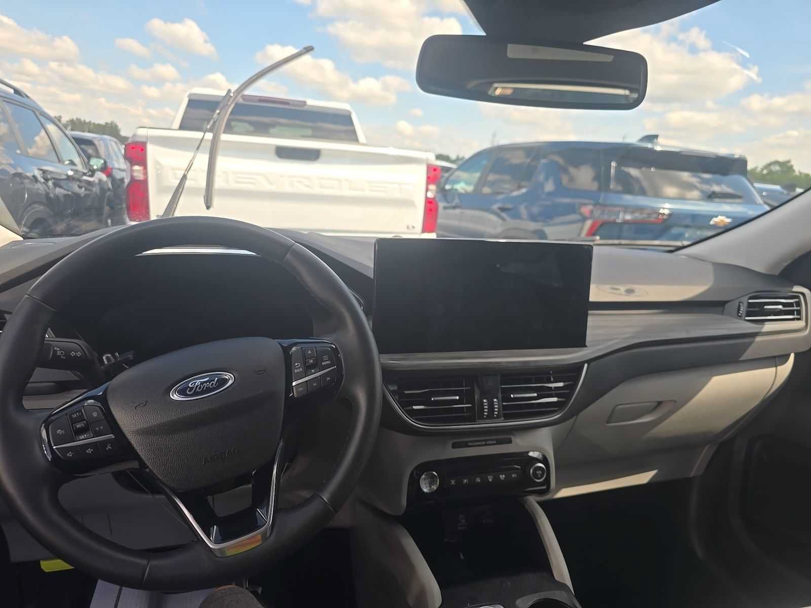 Used 2023 Ford Escape Platinum AWD/4WD image 12