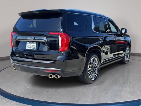 Used 2024 GMC Yukon Denali Ultimate AWD/4WD image 6