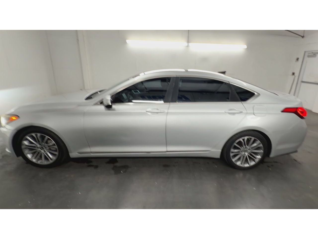 Used 2016 Hyundai Genesis 3.8 w/ Option Group 02 AWD/4WD image 5