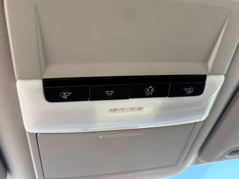 Used 2025 Nissan Altima 2.5 SV FWD image 23