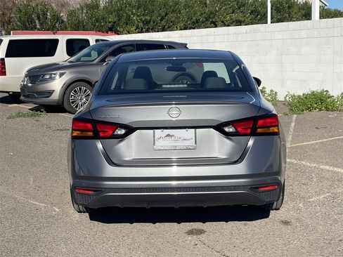 Used 2024 Nissan Altima 2.5 S image 4