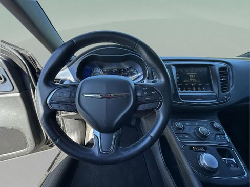 Used 2015 Chrysler 200 S w/ Comfort Group image 10