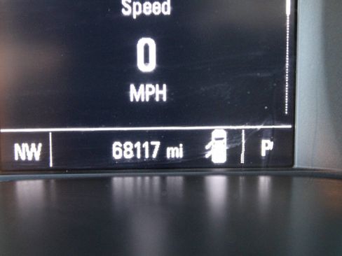 Used 2022 Chevrolet Colorado LT w/ Fleet Safety Package image 13