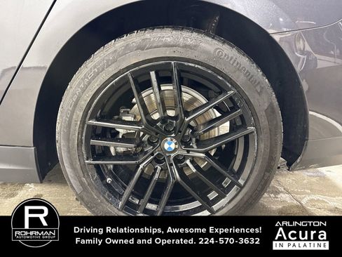 Used 2025 BMW 530i xDrive image 5