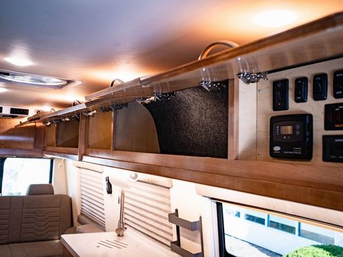 Used 2022 Mercedes-Benz Sprinter 3500 image 48