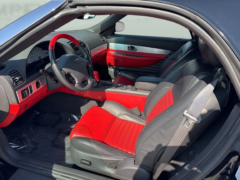 Used 2002 Ford Thunderbird RWD image 9