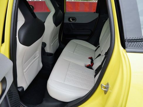 Used 2025 MINI Cooper S image 27