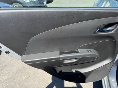 Used 2012 Chevrolet Sonic LT FWD image 10
