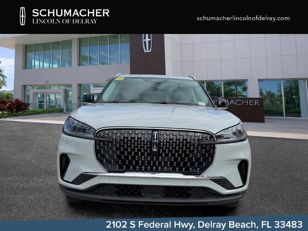 New 2027 Lincoln Aviator 2WD image 2