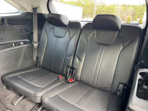 Certified 2023 Kia Sorento S w/ Panoramic Sunroof Package image 22