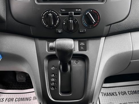 Used 2017 Nissan NV200 SV w/ Back Door Glass Package image 17