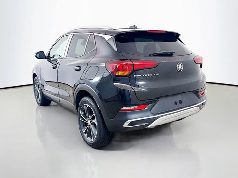 Used 2022 Buick Encore GX Essence image 5