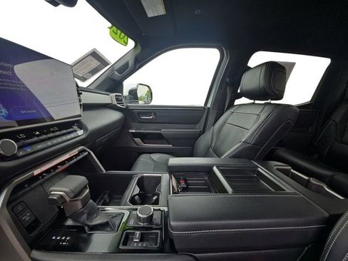 Certified 2026 Toyota Tundra Limited AWD/4WD image 11
