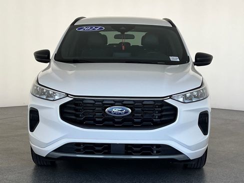 Used 2024 Ford Escape ST-Line w/ Equipment Group 301A FWD image 10