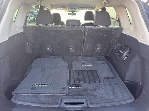 Certified 2023 Nissan Rogue SV AWD/4WD image 35