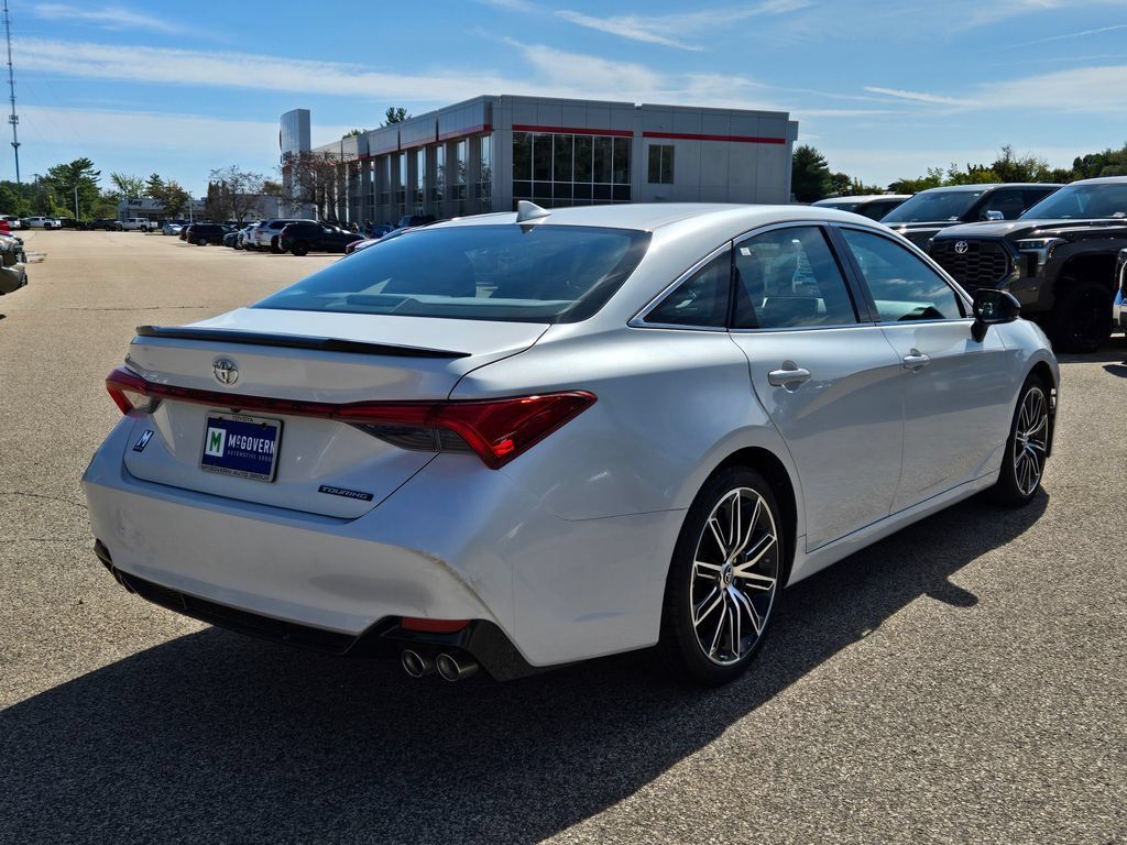 Used 2019 Toyota Avalon Touring w/ All Weather Liner Package FWD image 6