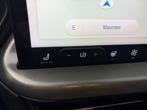 Used 2023 Ford Escape Active w/ Tech Pack #2 FWD image 23