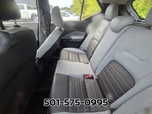 Used 2023 Nissan Kicks SR w/ SR Premium Package FWD image 9