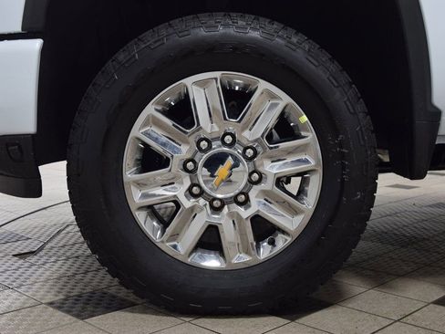 New 2026 Chevrolet Silverado 2500 High Country w/ High Country Premium Package AWD/4WD image 31