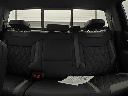 New 2026 Chevrolet Silverado 1500 RST AWD/4WD image 10
