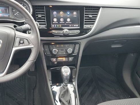 Certified 2022 Buick Encore Preferred w/ Safety Package image 13