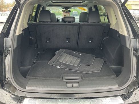 Certified 2024 Nissan Rogue Platinum AWD/4WD image 33
