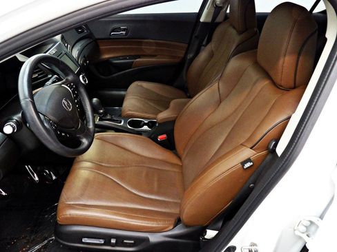 Used 2019 Acura ILX FWD image 8