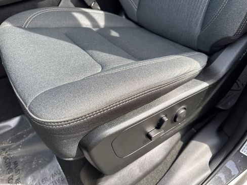 Used 2022 RAM 1500 Big Horn image 16