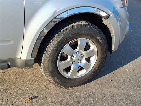 Used 2012 Ford Escape Limited image 27