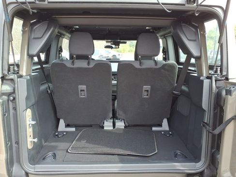 New 2026 Ford Bronco 2-Door w/ Sasquatch Package AWD/4WD image 10