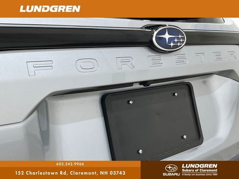 New 2025 Subaru Forester Touring image 7