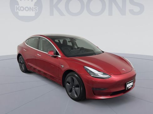 Used 2020 Tesla Model 3 Standard Range Plus image 10