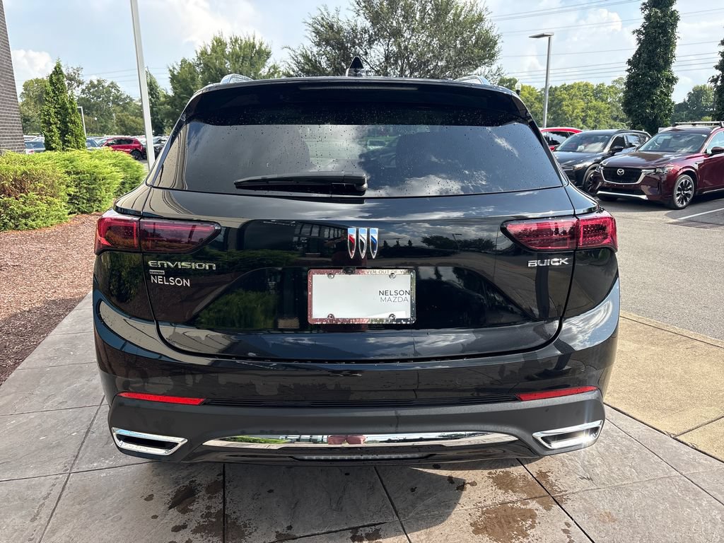 Used 2025 Buick Envision Preferred AWD/4WD image 6