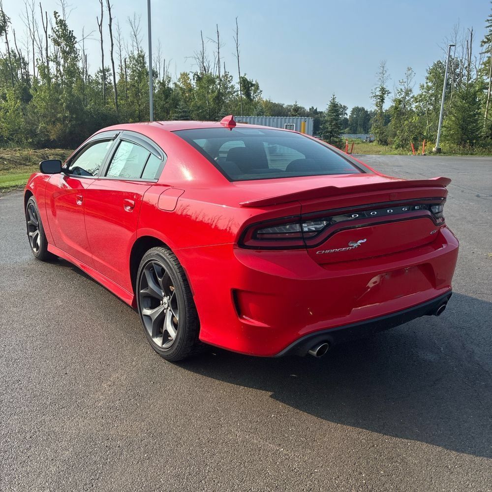 Used 2019 Dodge Charger GT RWD image 4
