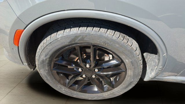 Used 2025 Dodge Durango R/T AWD/4WD image 12