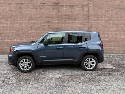 Used 2023 Jeep Renegade Latitude