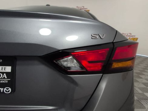 Used 2023 Nissan Altima 2.5 SV w/ SV Premium Package FWD image 13