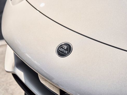 Used 2026 Lotus Emira RWD image 7