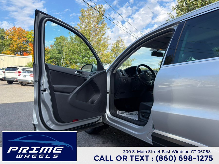 Used 2016 Volkswagen Tiguan SE AWD/4WD image 9