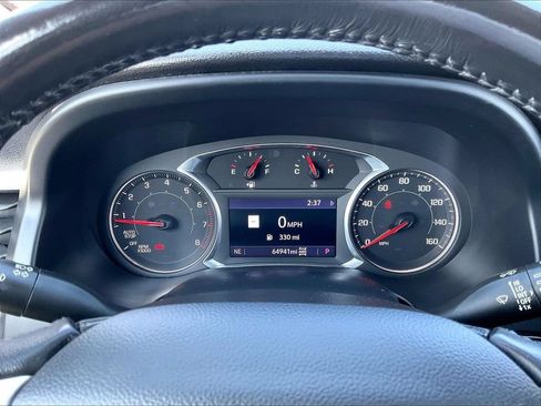 Used 2022 GMC Acadia SLT w/ LPO, Floor Liner Package AWD/4WD image 25