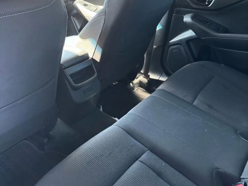 Used 2022 Subaru Legacy image 12