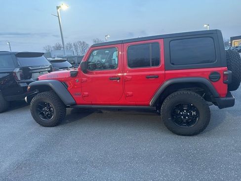 Used 2025 Jeep Wrangler Unlimited Sport S 4xe image 4