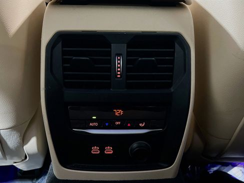 Used 2019 BMW 330i xDrive 330i xDrive w/ Premium Package image 19