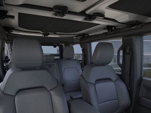 New 2026 Ford Bronco Badlands AWD/4WD image 12