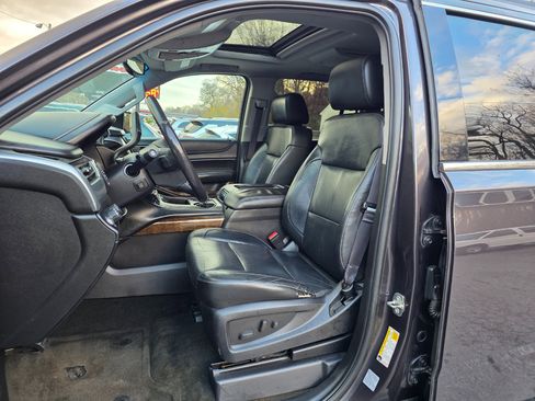 Used 2015 Chevrolet Tahoe LT image 9